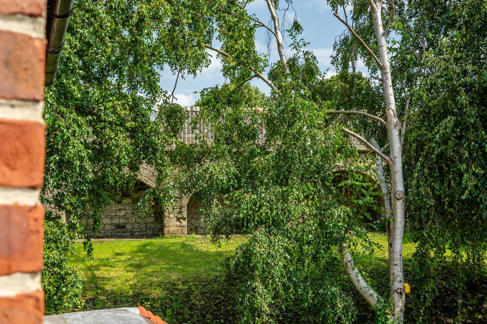 16 Hunt Court Villa York Eksteriør billede